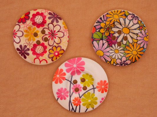 Flower Groovy Colorful Wood Pair of Buttons Various 30mm