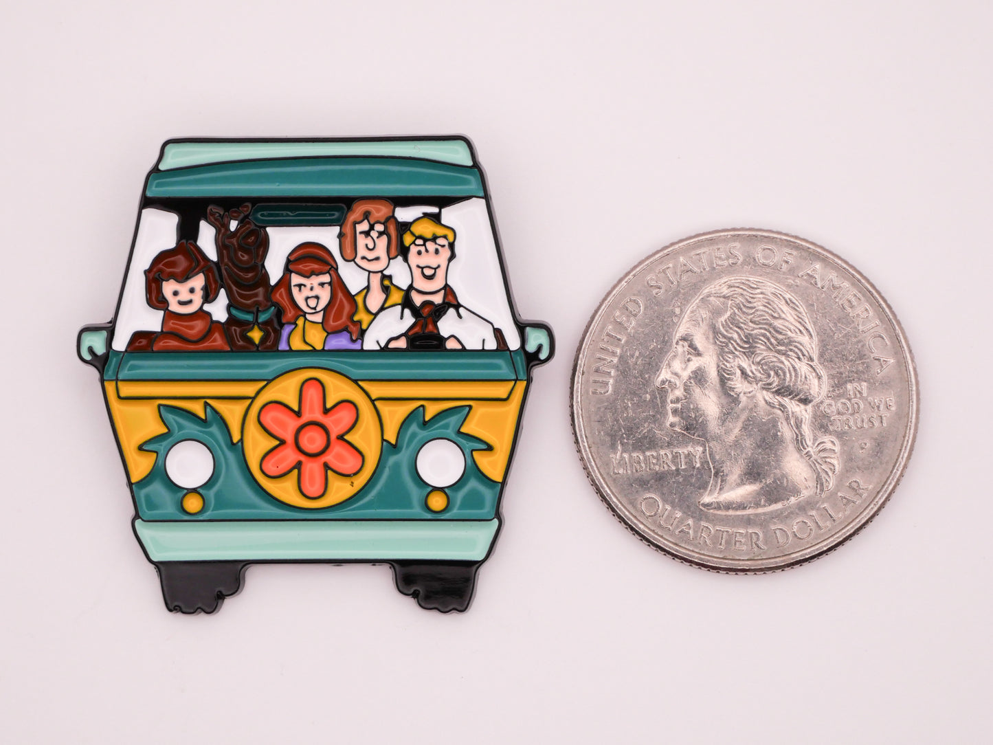 Scooby-Doo Mystery Machine Enamel Metal Button 33mm