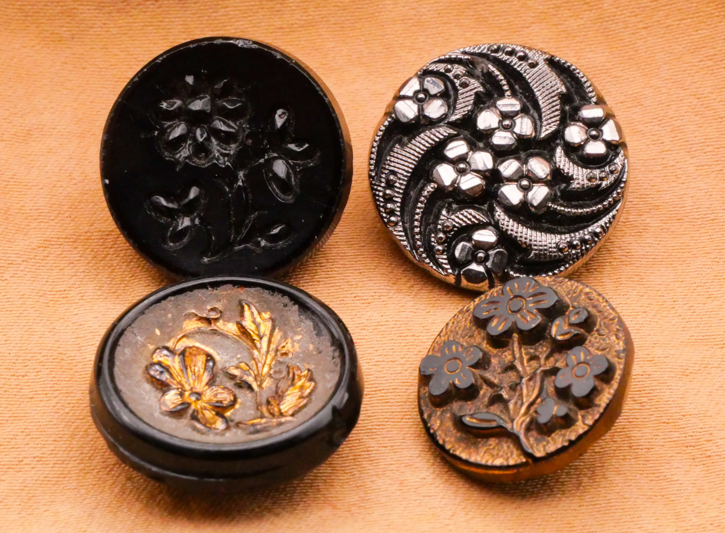 Flower Black Glass Silver Gold Vintage Button Various 15-18mm