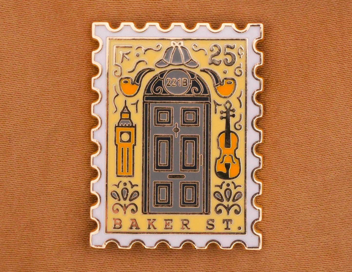 Sherlock Holmes London England Baker Street Stamp Enamel Metal Button 23x30mm