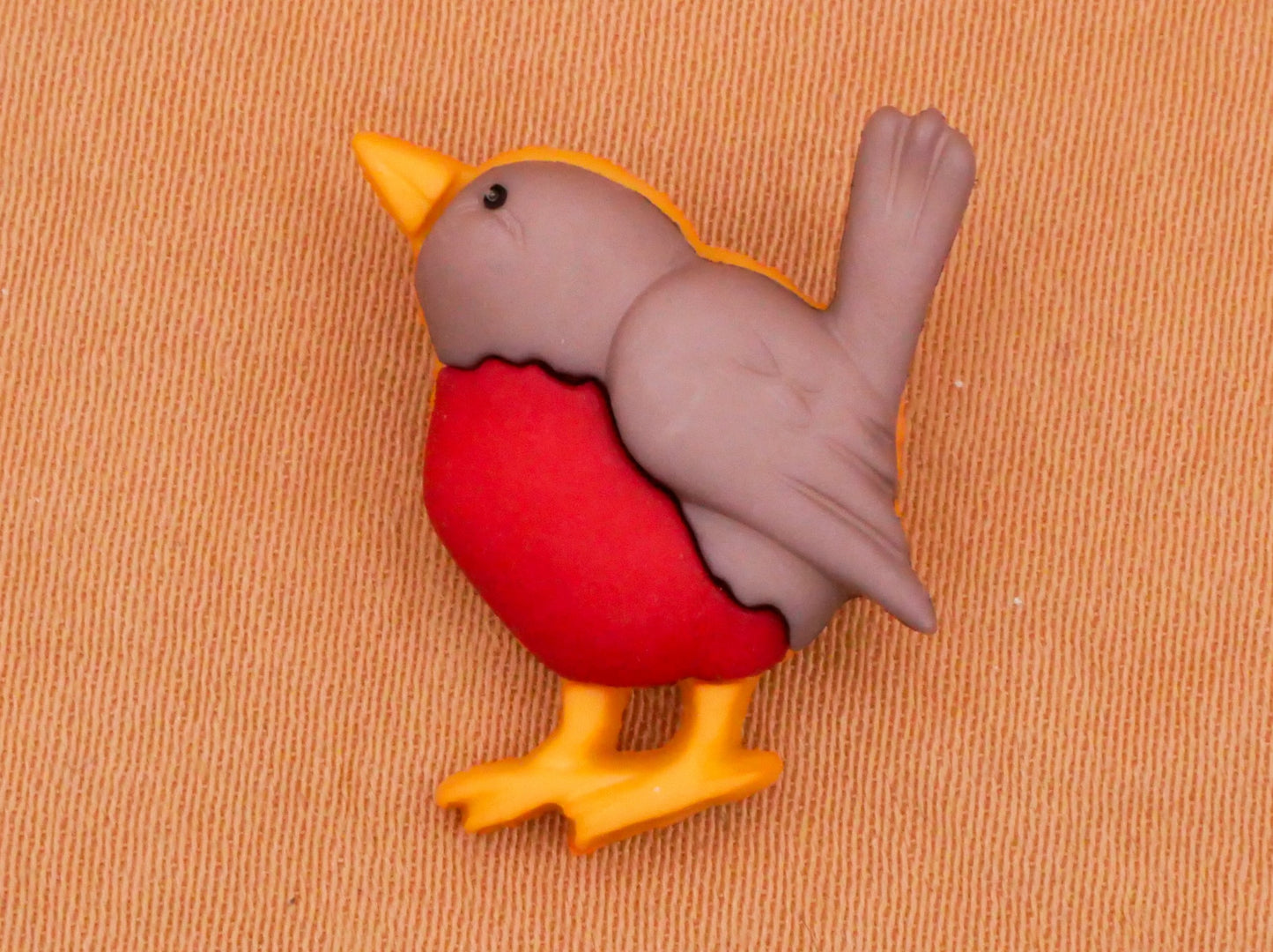 Robin Bird Plastic Snap Together Set of Three Buttons 16x19mm