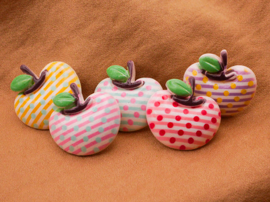 Apples Patterns Plastic Set of Five Buttons 19x20mm