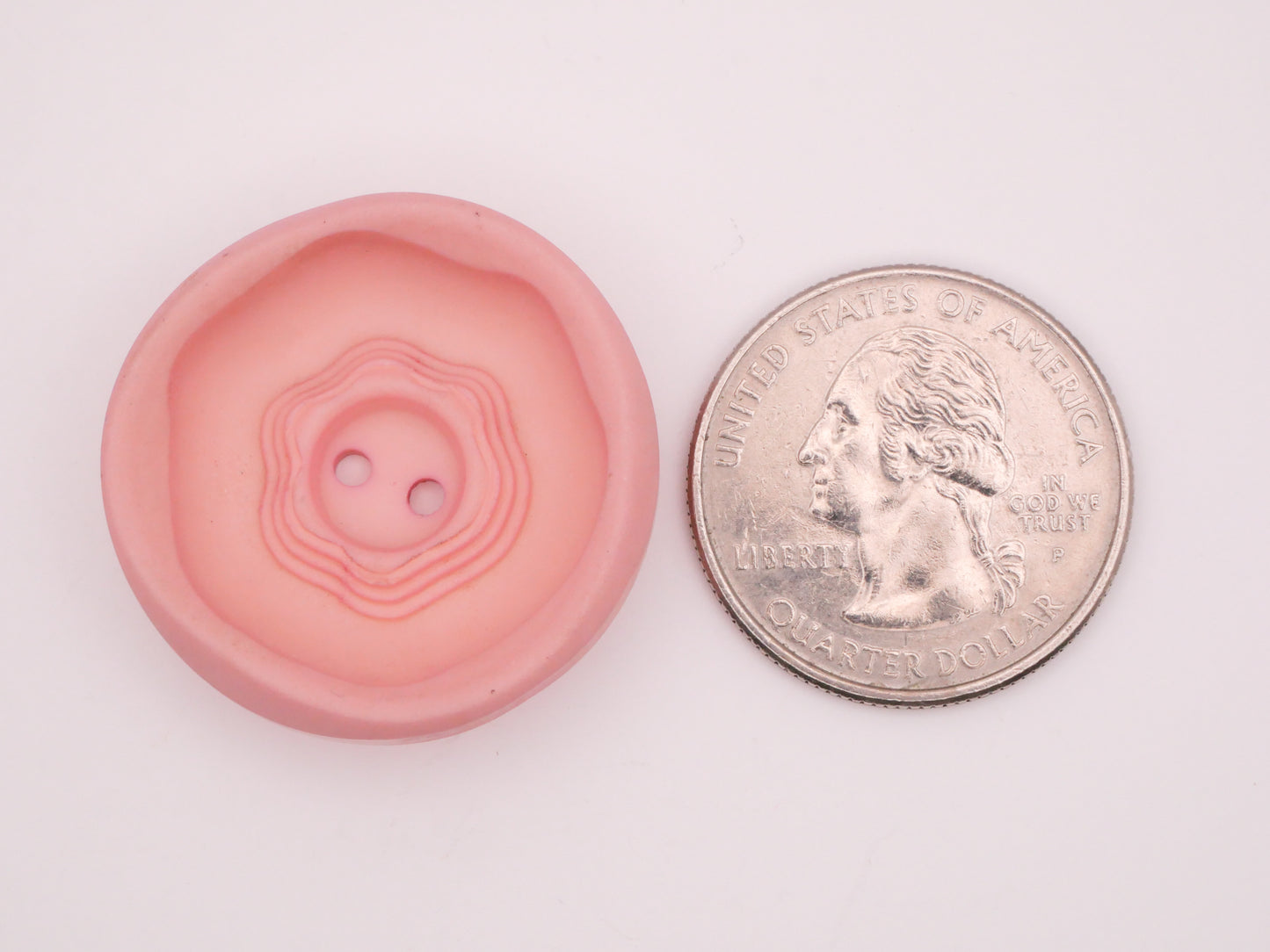 Wavy Flower Pale Pink Vintage Plastic Button 29mm