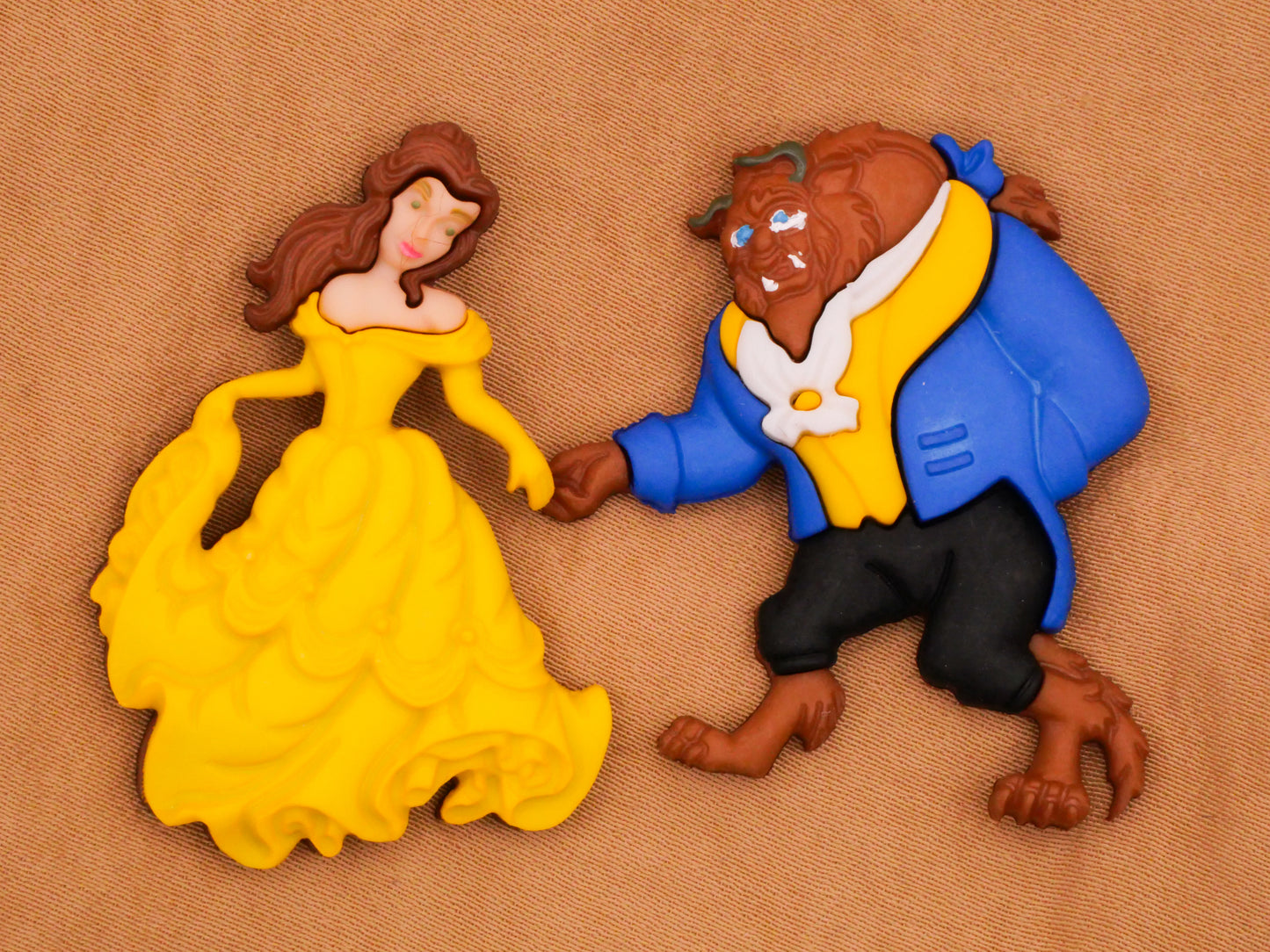 Beauty and the Beast Belle Disney Plastic Pair of Buttons 28-40mm