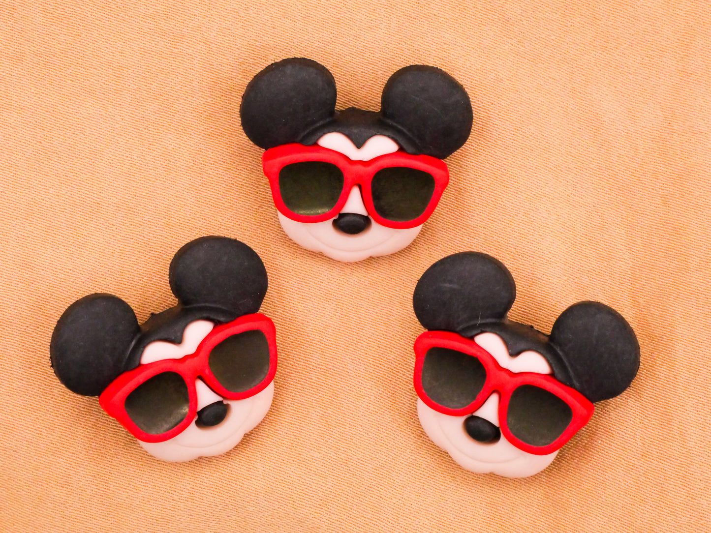 Mickey Mouse Red Sunglasses Plastic Button 20x22mm