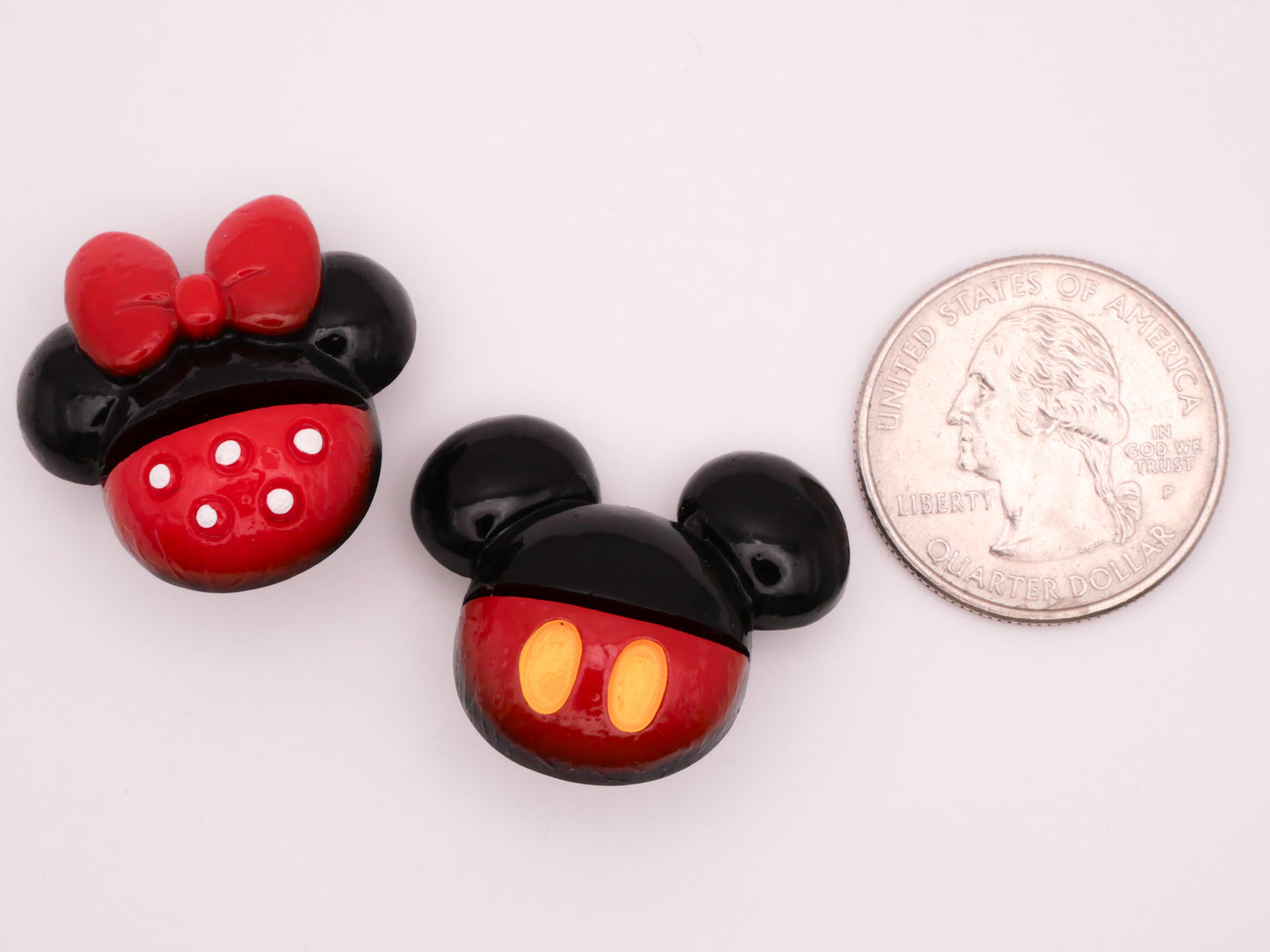 Mickey Minnie Mouse Plastic Button Various 25-28mm