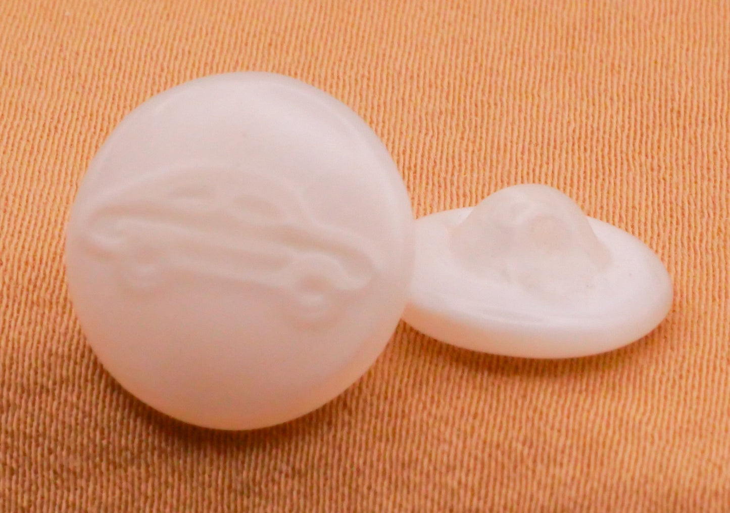 Car Vehicle Design in Glass DIG DUG Vintage White Glass Button Various 12-14mm