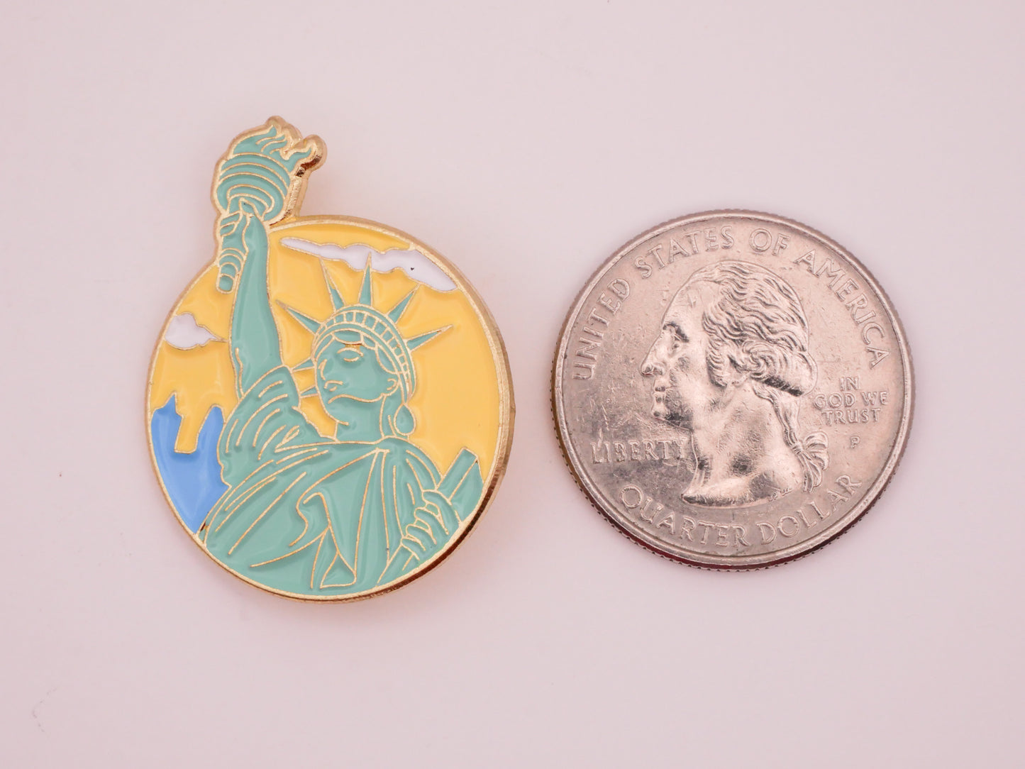 Statue of Liberty NYC Enamel Gold Metal Button 26x32mm