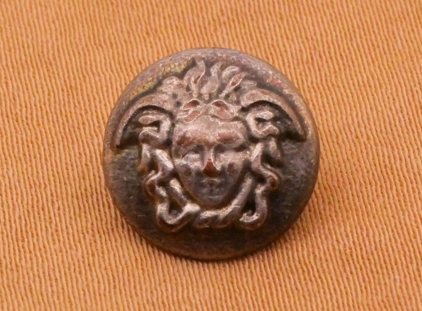 Medusa Vintage Antiqued Silver Metal Button 11mm