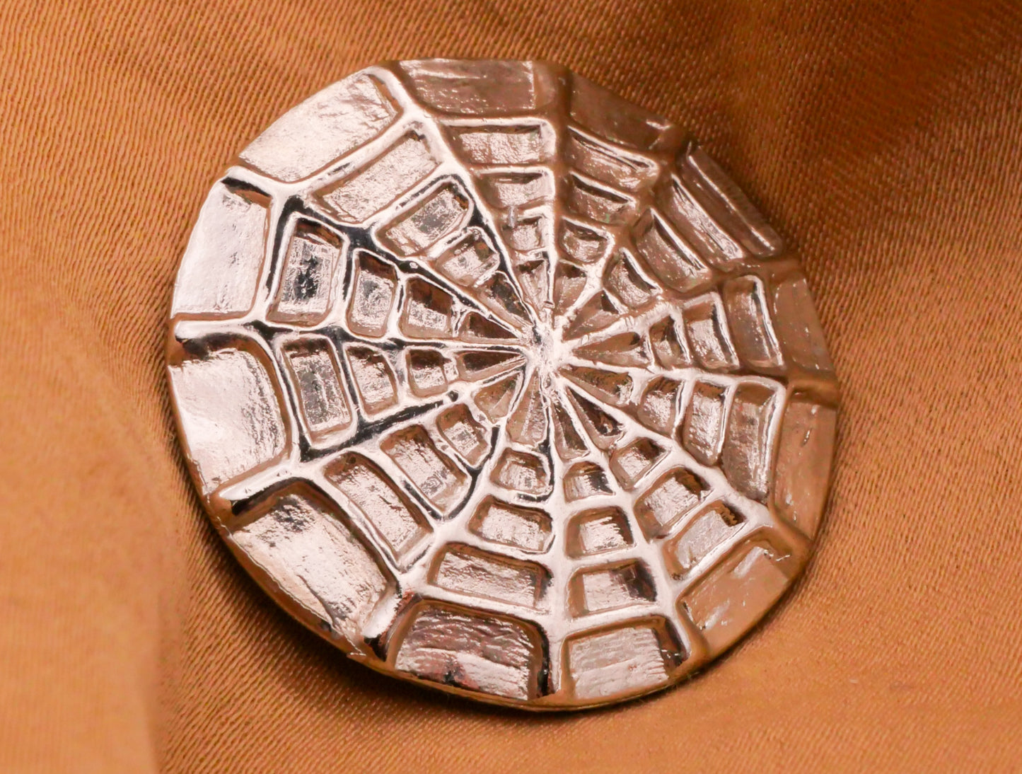 Spider Web Silver Gold Metal Vintage Button Various 29mm