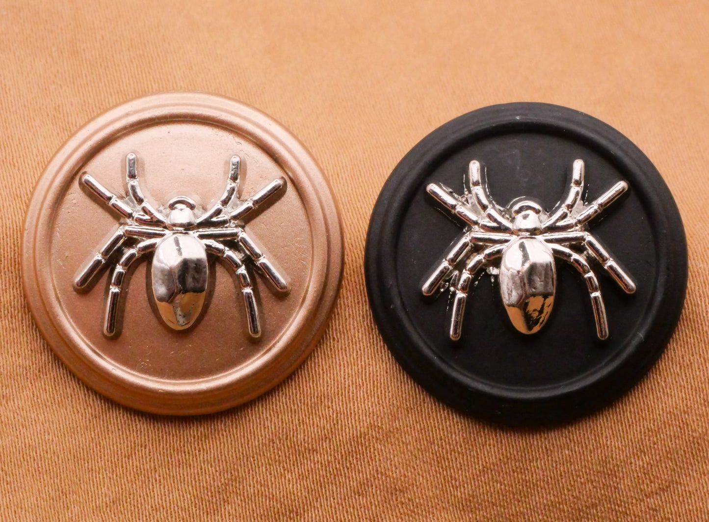 Spider Gold Black Metal Button Various 23mm