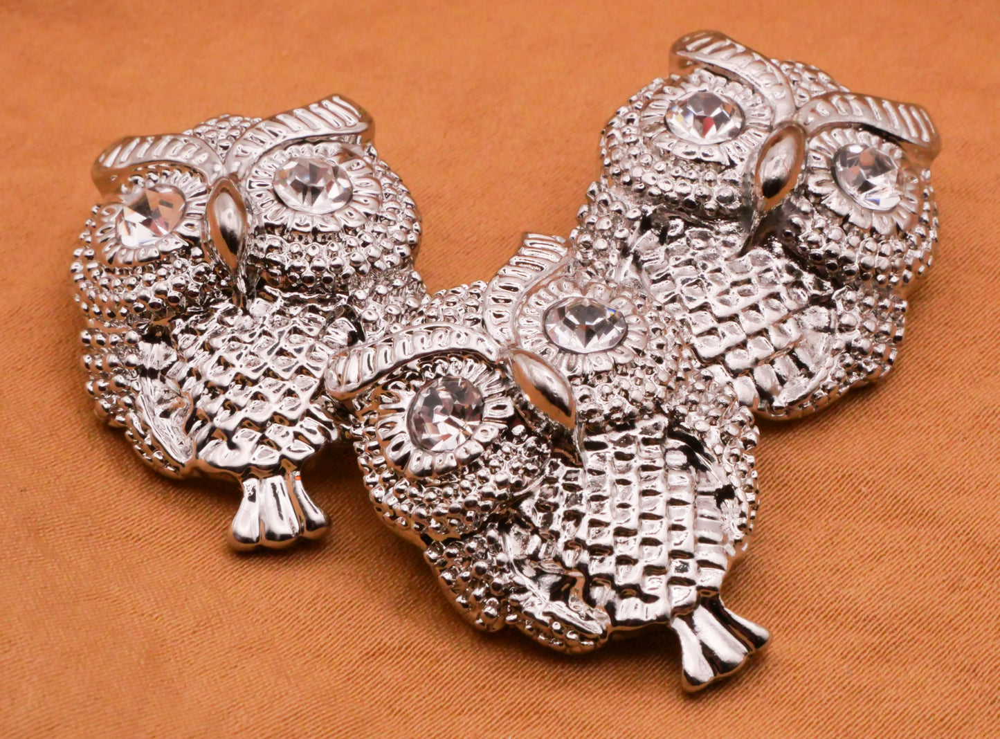 Owl Bird Rhinestone Eyes Silver Metal Button 20x28mm