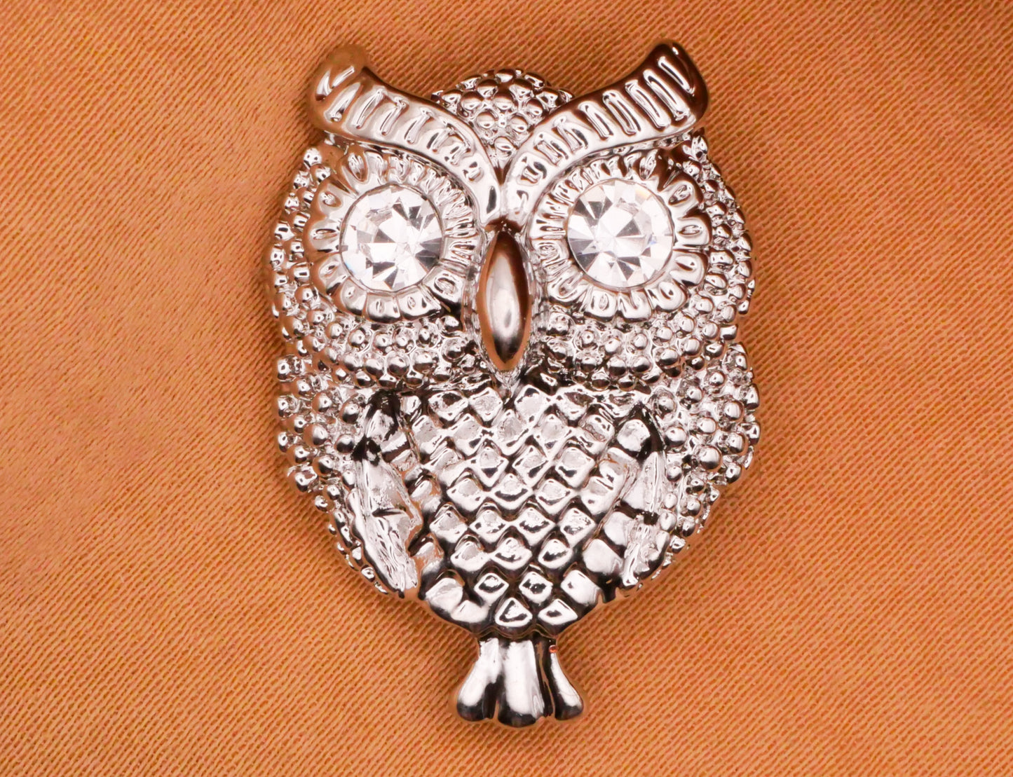 Owl Bird Rhinestone Eyes Silver Metal Button 20x28mm