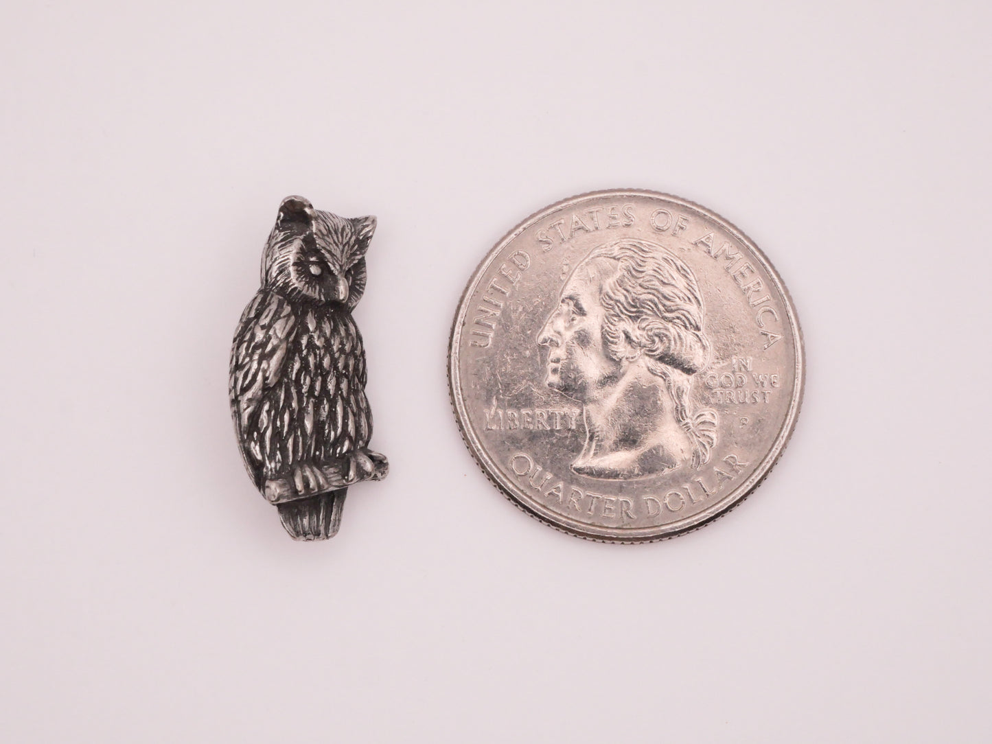 Owl Bird Danforth Pewter Realistic Metal Back Mark Button 12x23mm