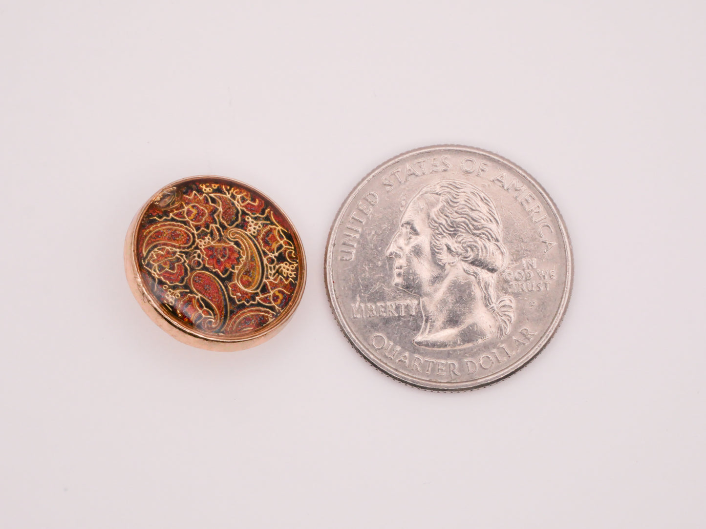 Paisley Red Pattern Resin Gold Metal Button 18mm