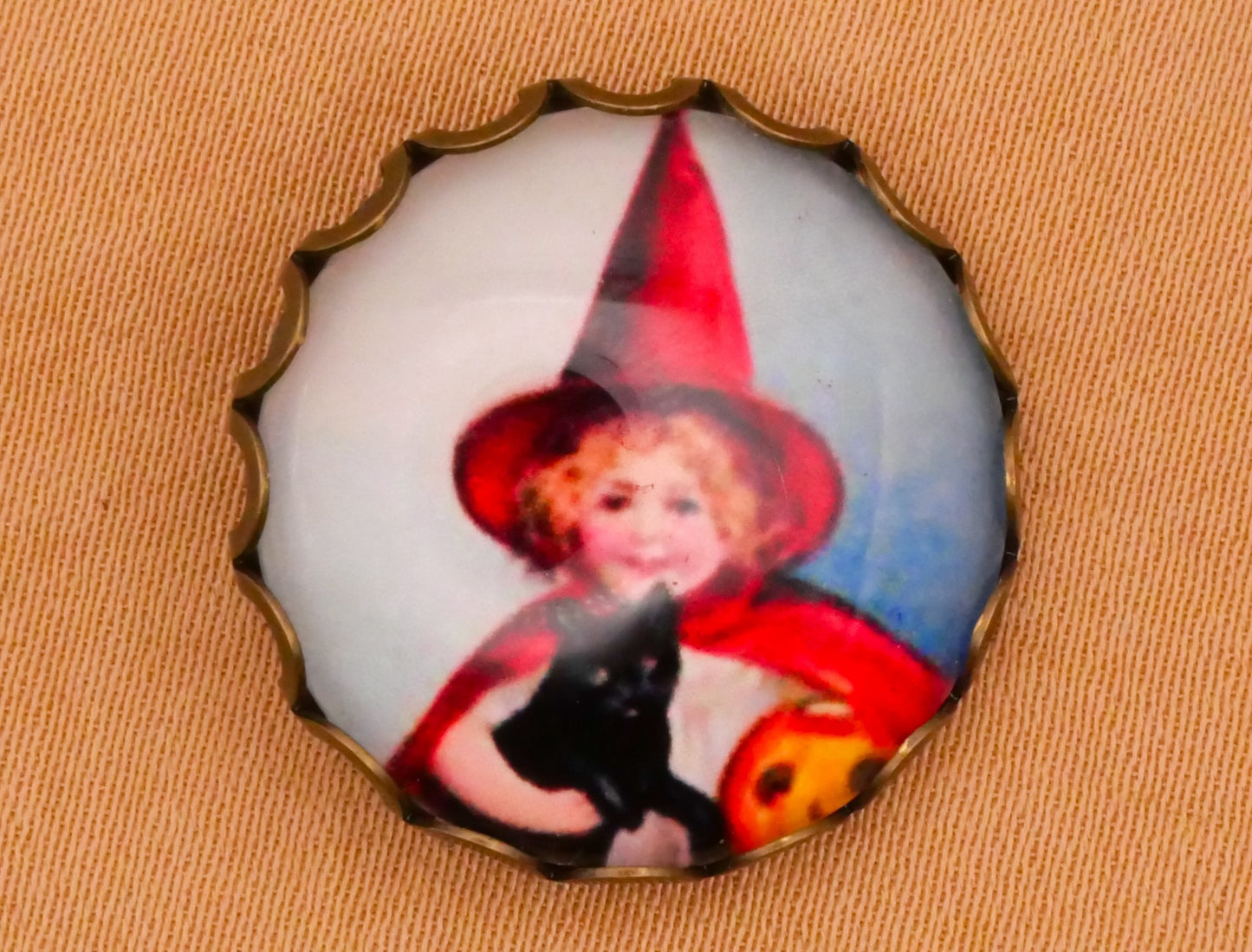 Witch Halloween Vintage Illustration Glass Dome Bronze Lace Metal Button Various 21mm