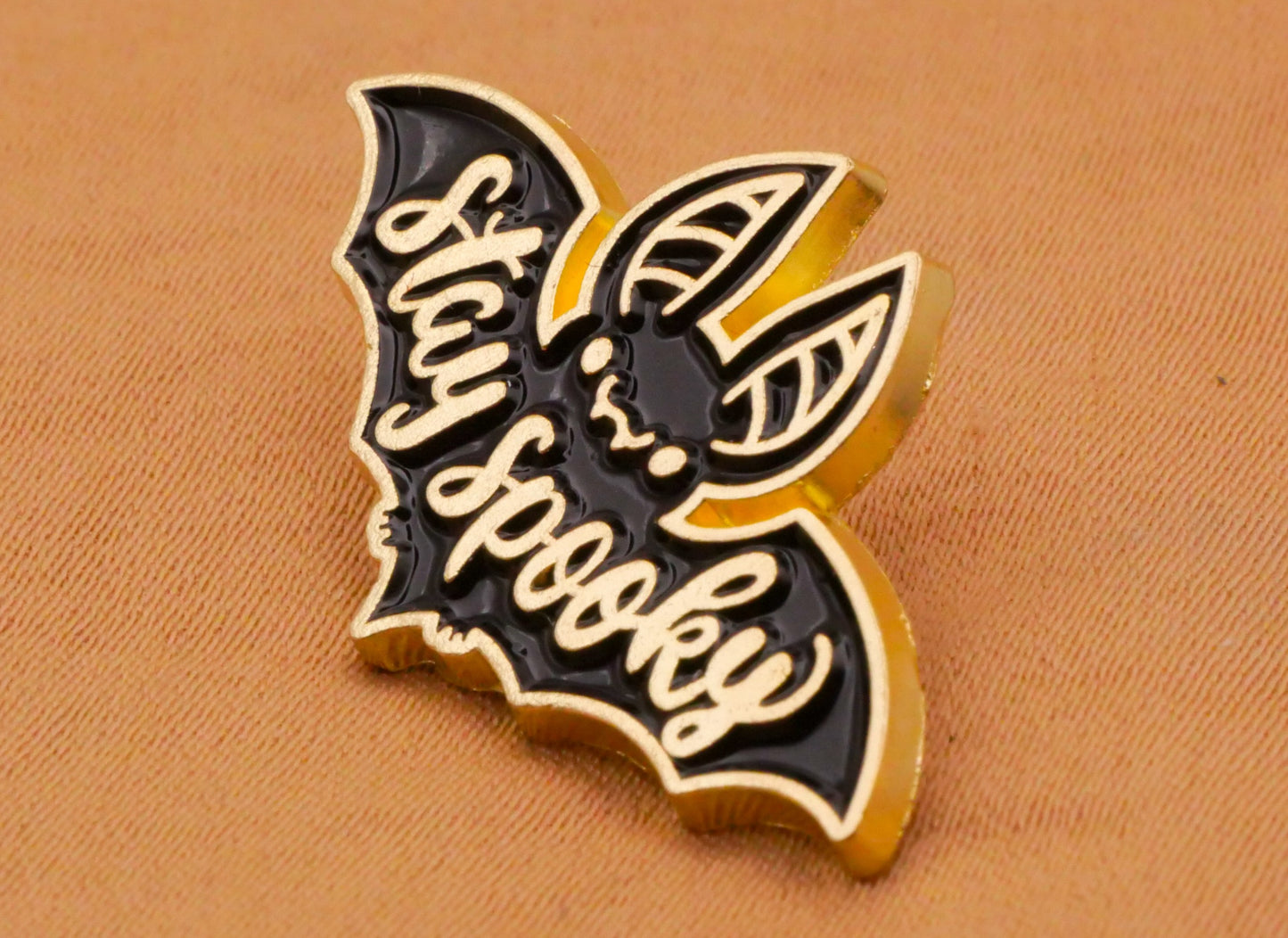 Bat Stay Spooky Verbal Enamel Metal Button 18x30mm