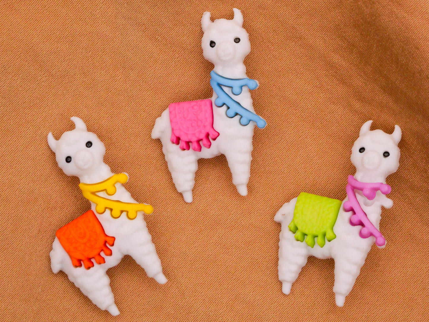 Llama Alpaca Colorful Plastic Set of Three Buttons 20x32mm