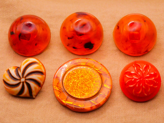 Orange Tortoiseshell Look Heart Glitter Vintage Plastic Button Various 18-28mm