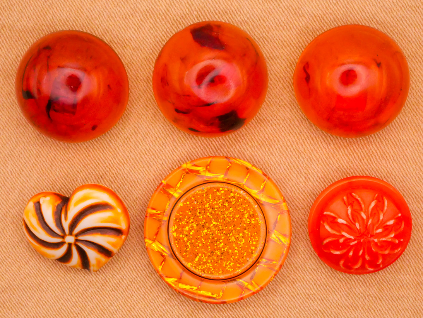 Orange Tortoiseshell Look Heart Glitter Vintage Plastic Button Various 18-28mm