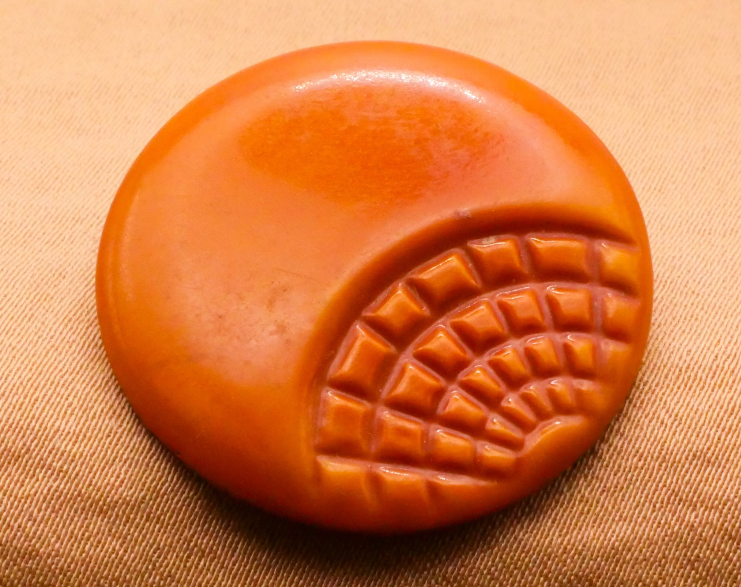 Spider Web Orange Celluloid Early Plastic Button 27mm