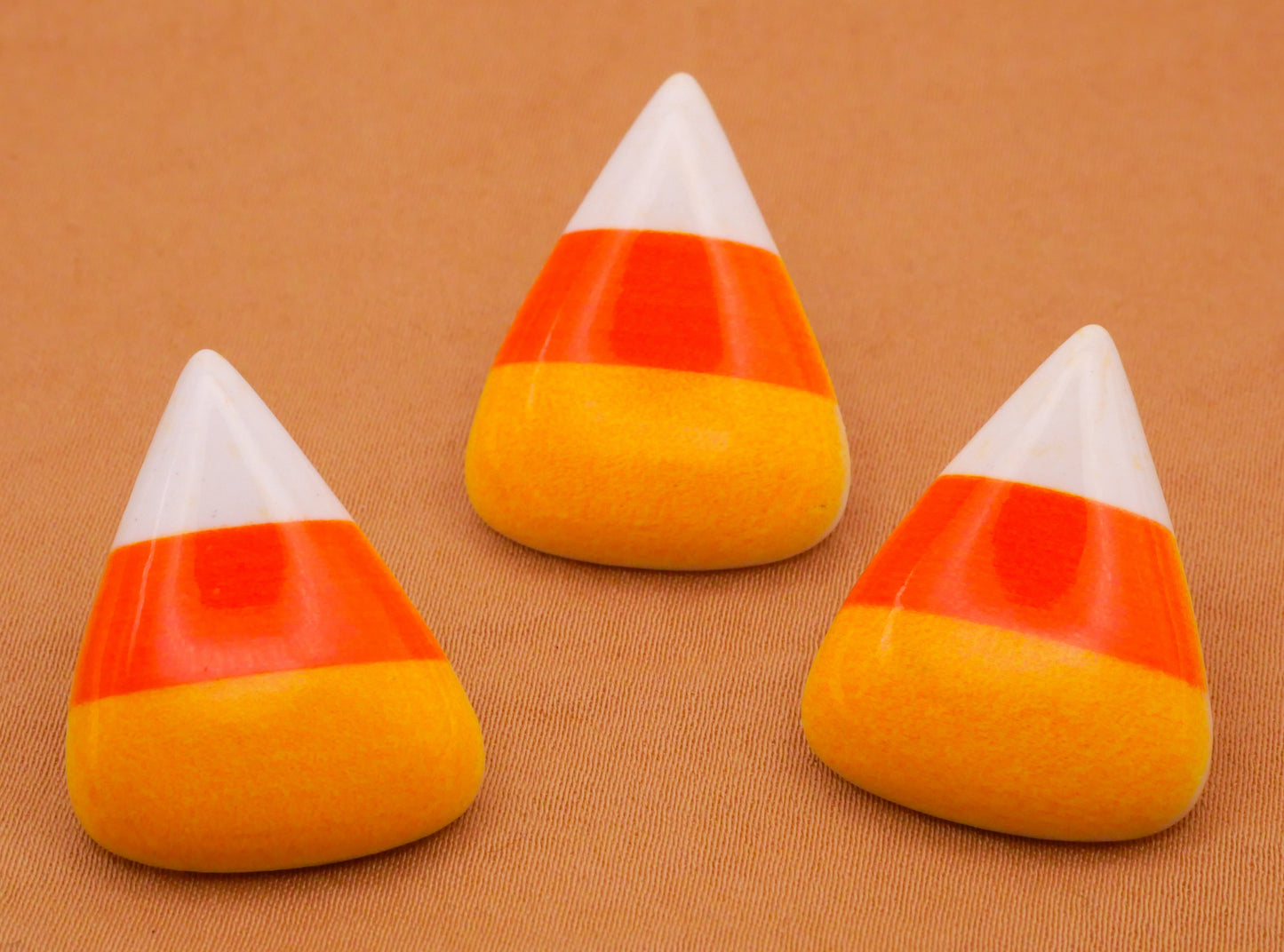 Candy Corn Halloween Plastic Set of Three Buttons 20x25mm