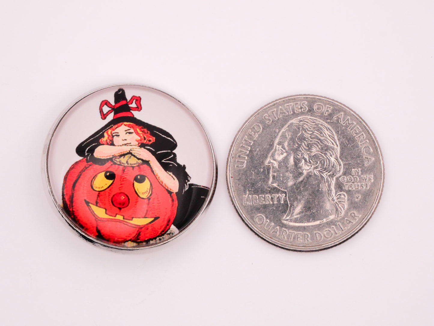 Witch Pumpkin Jack O' Lantern Glass Dome Silver Metal Button 27mm