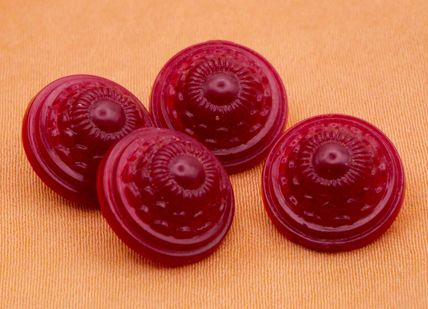 Maroon Burgundy Wine Vintage Plastic Set of Buttons Various 13-19mm