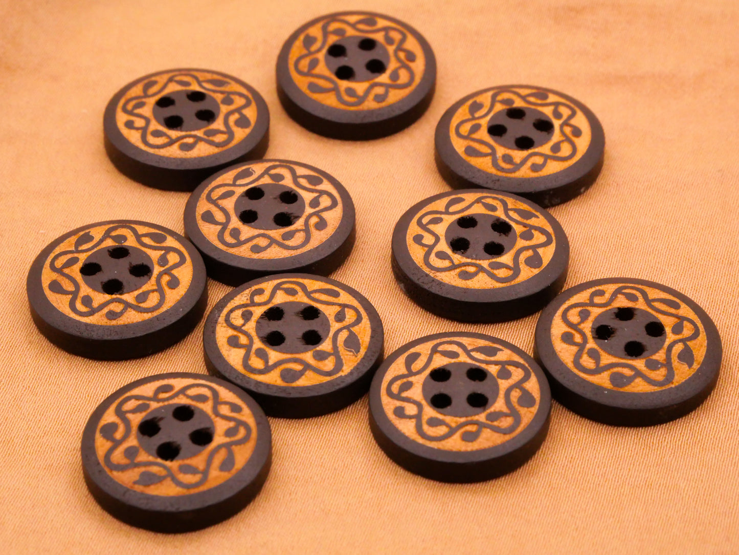 Pentagram Star Leaf Wreath Wood Set of Ten Buttons 18mm