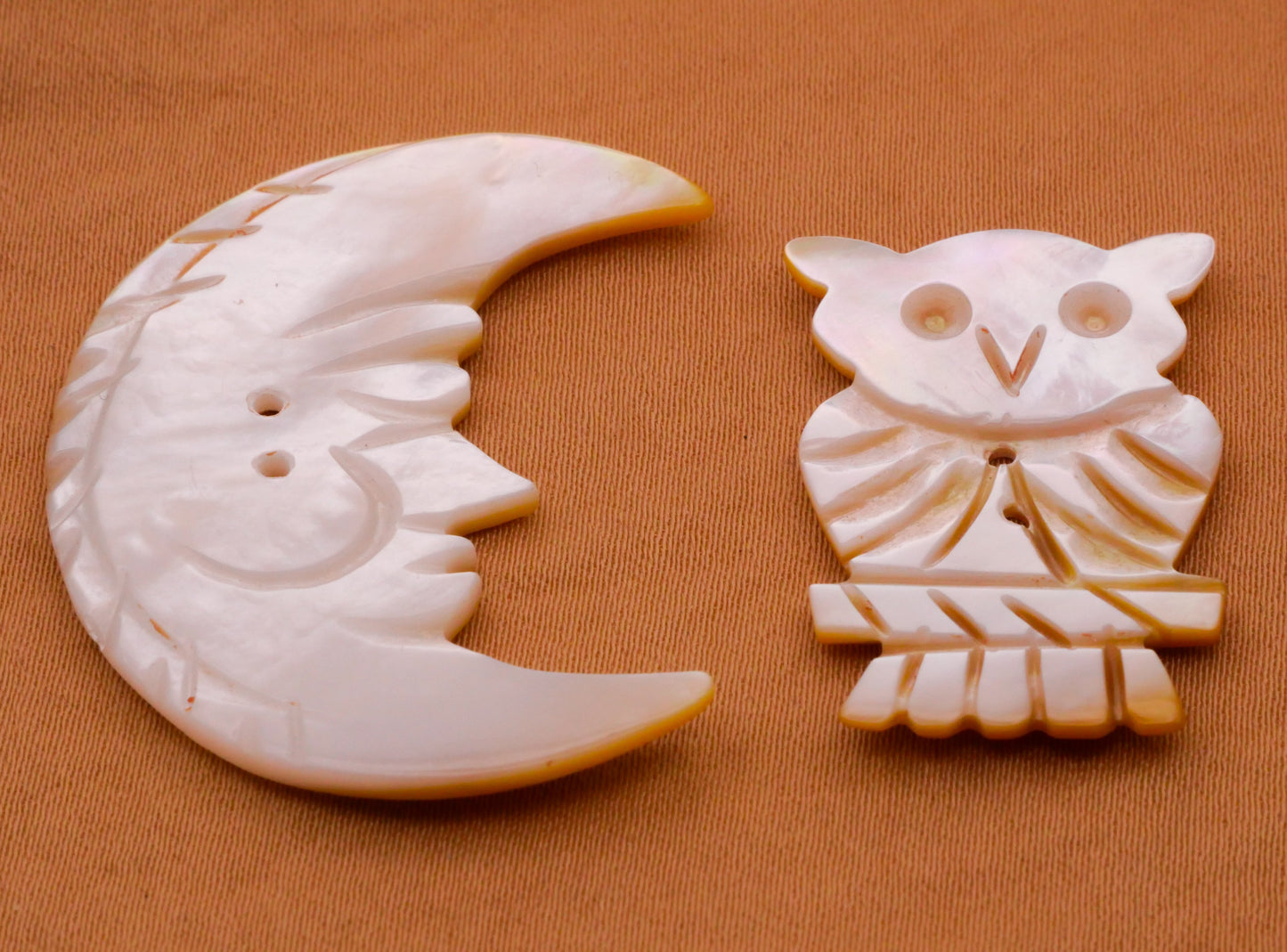 Carved Mother of Pearl Crescent Moon Owl Button Various 19-40mm