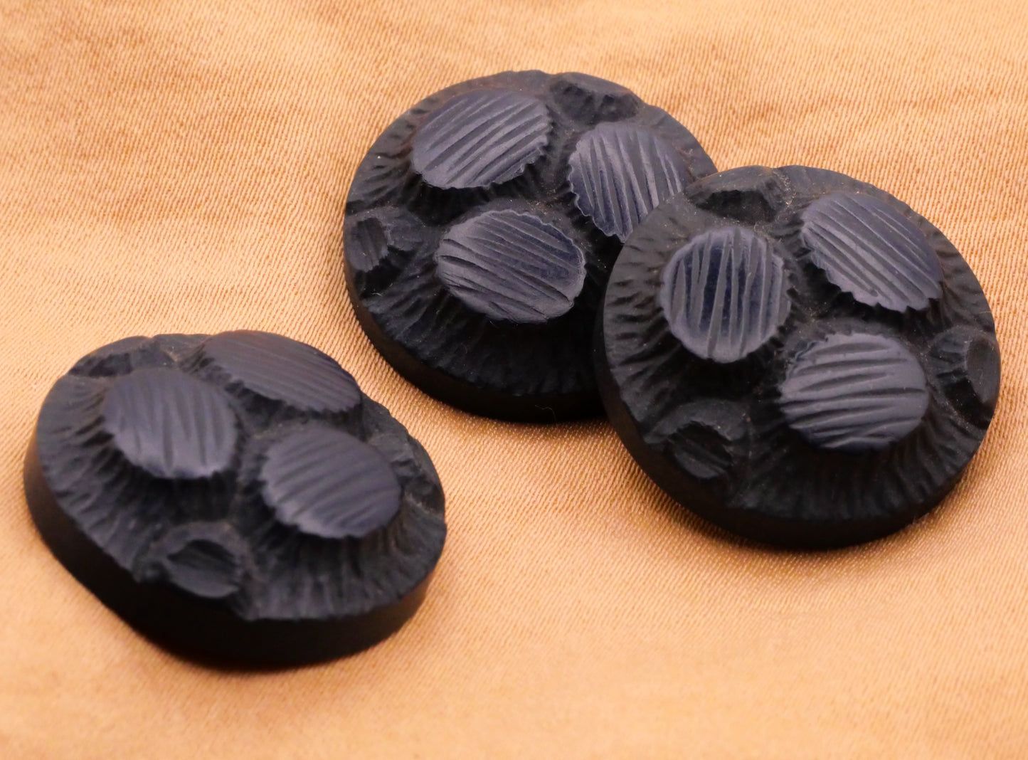 Tree Stump Navy Blue Buffed Celluloid Button 22mm