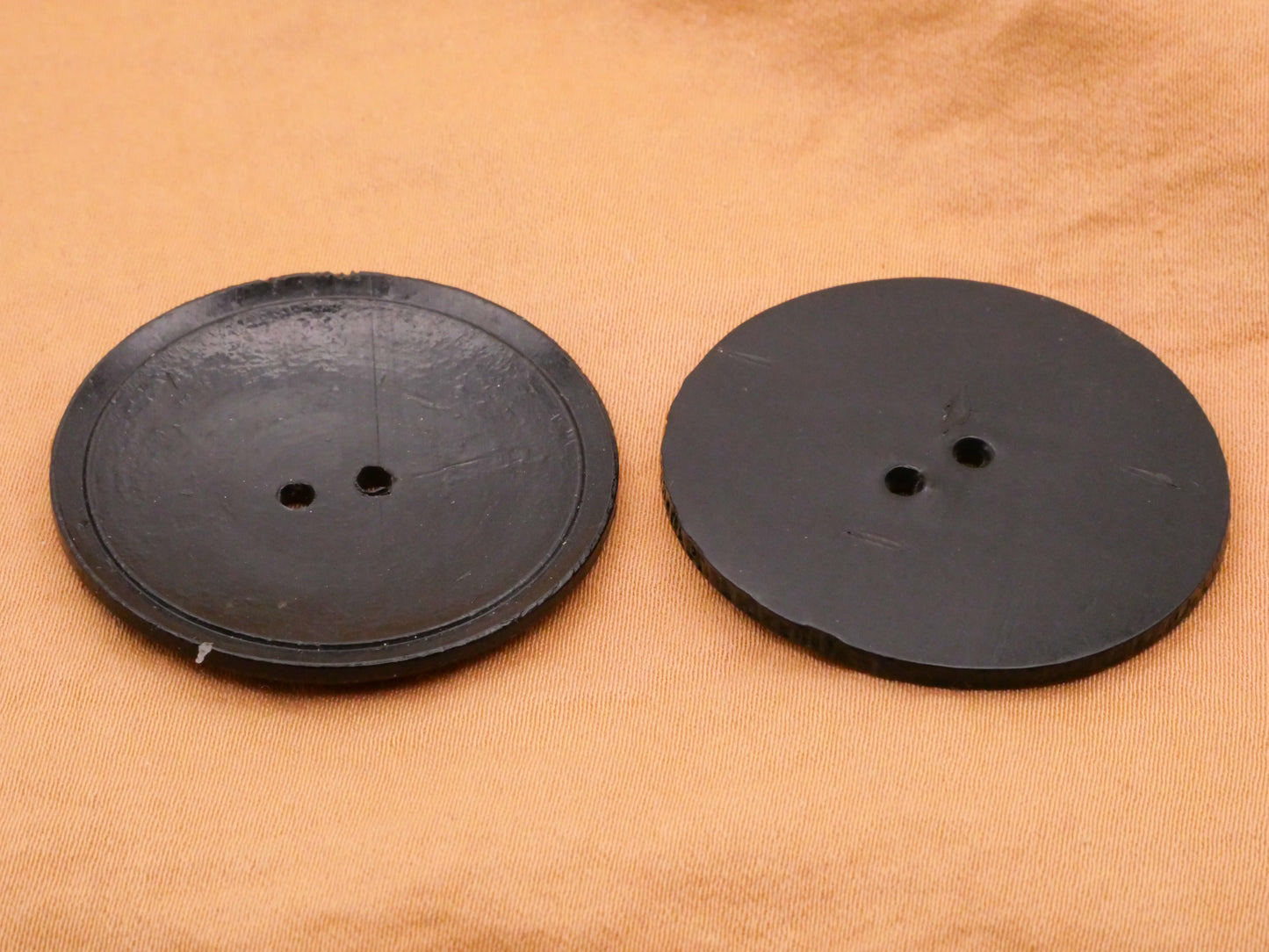 Cross Celluloid Early Plastic Wafer Button Various 35mm