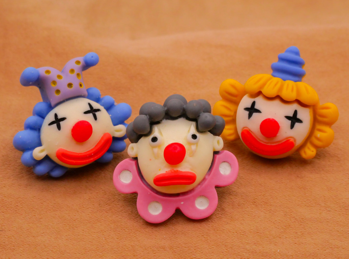 Clown Circus Performer Retro Soft Plastic Set of Three Buttons 18-21mm