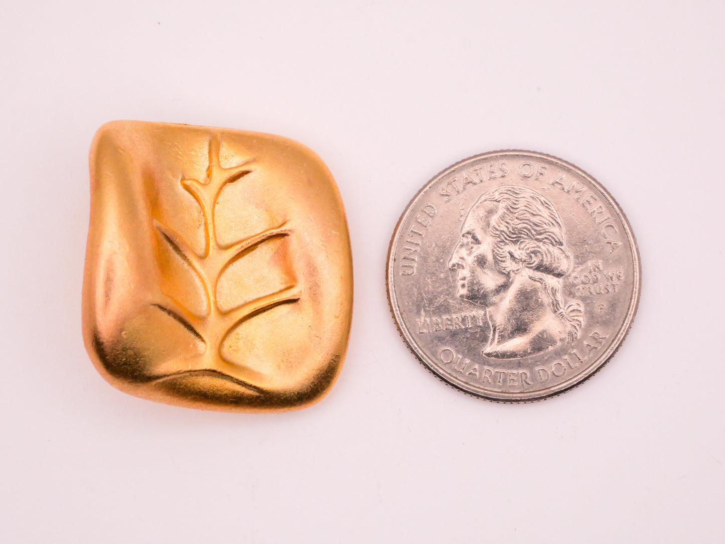 Leaf Square Vintage Gold Metal Button 27mm