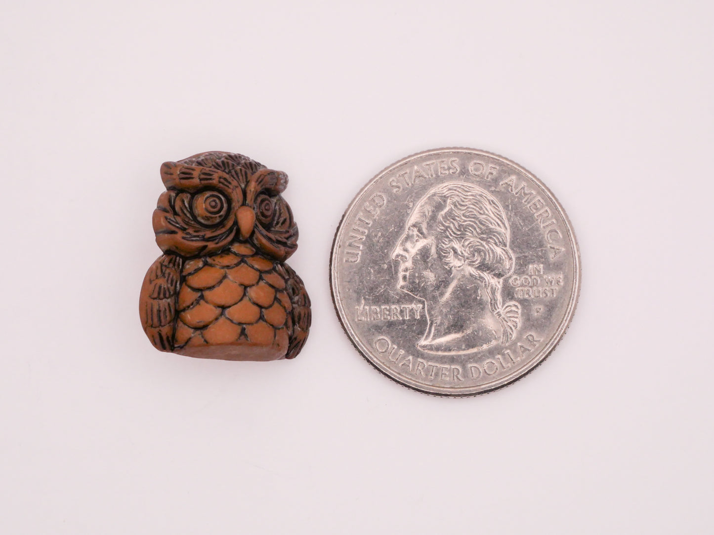 Owl Retro 1970s Look Brown Plastic Button 18x20mm