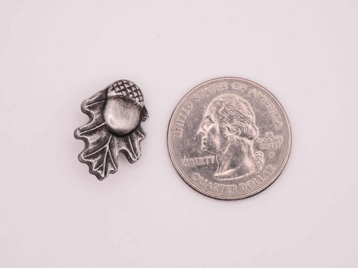 Acorn Leaf Silver Metallized Plastic Button 14x20mm