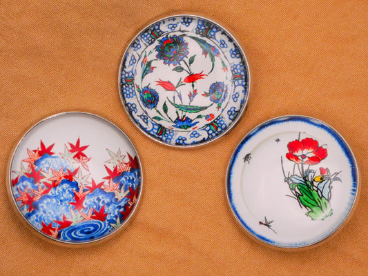 Plate Designs Blue Floral Glass Dome Silver Metal Set of Three Buttons 27mm