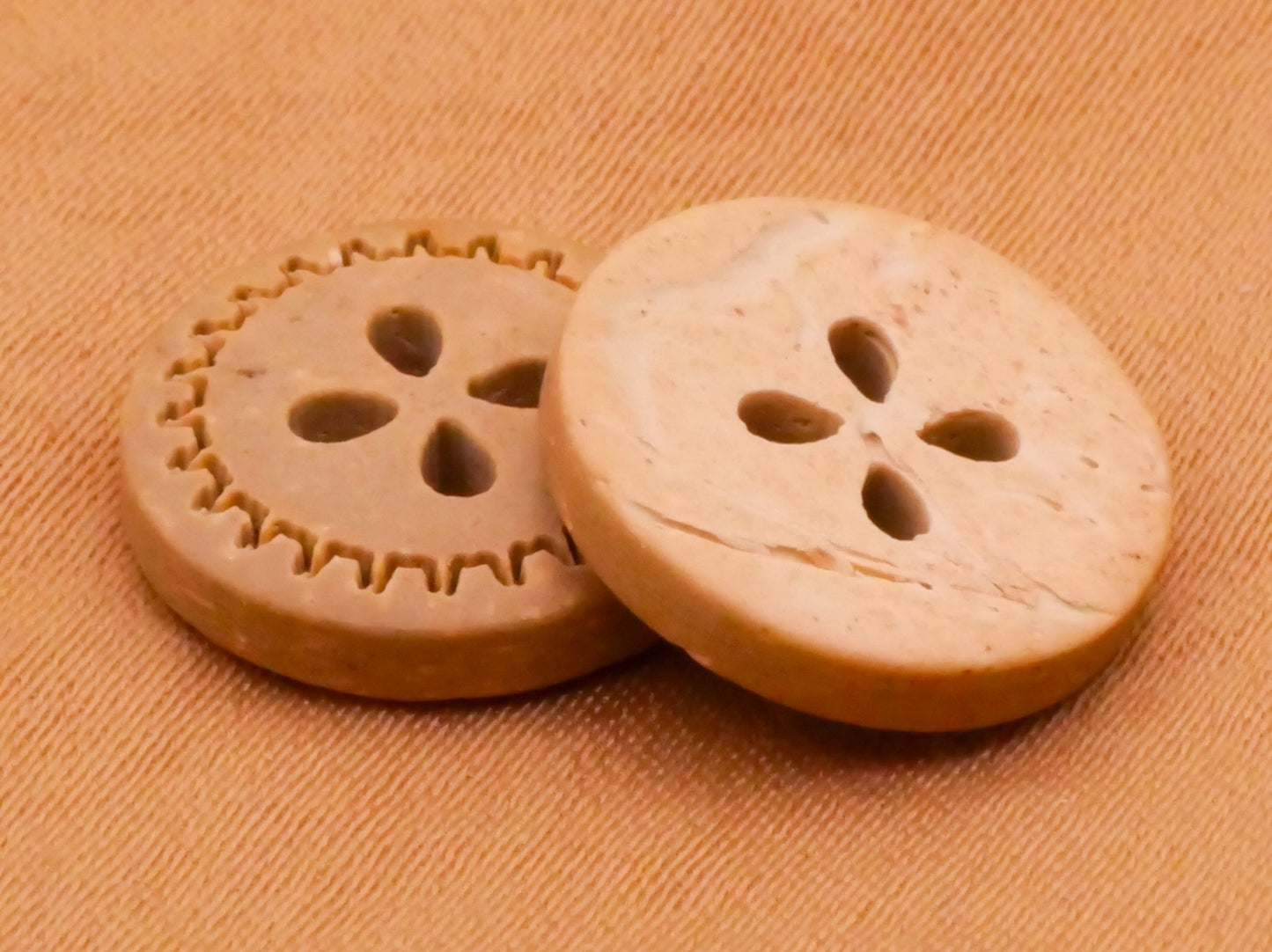 Pie Laser Cut Coconut Shell Set of Ten Buttons 13mm