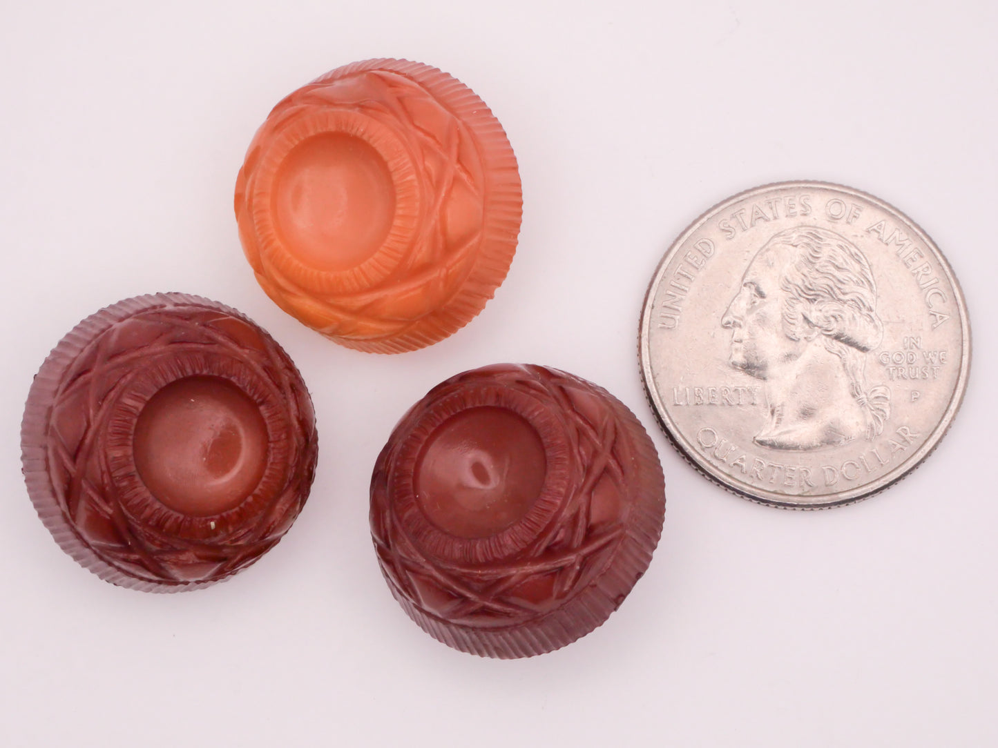 Acorn Look Burgundy Orange Early Plastic Set of Three Buttons 21mm