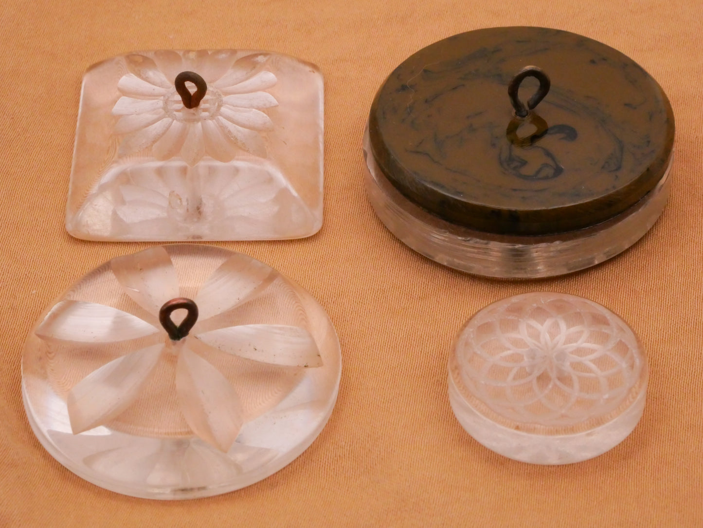 Snowflake Flower Lucite Bakelite Plastic Button Various 23-38mm