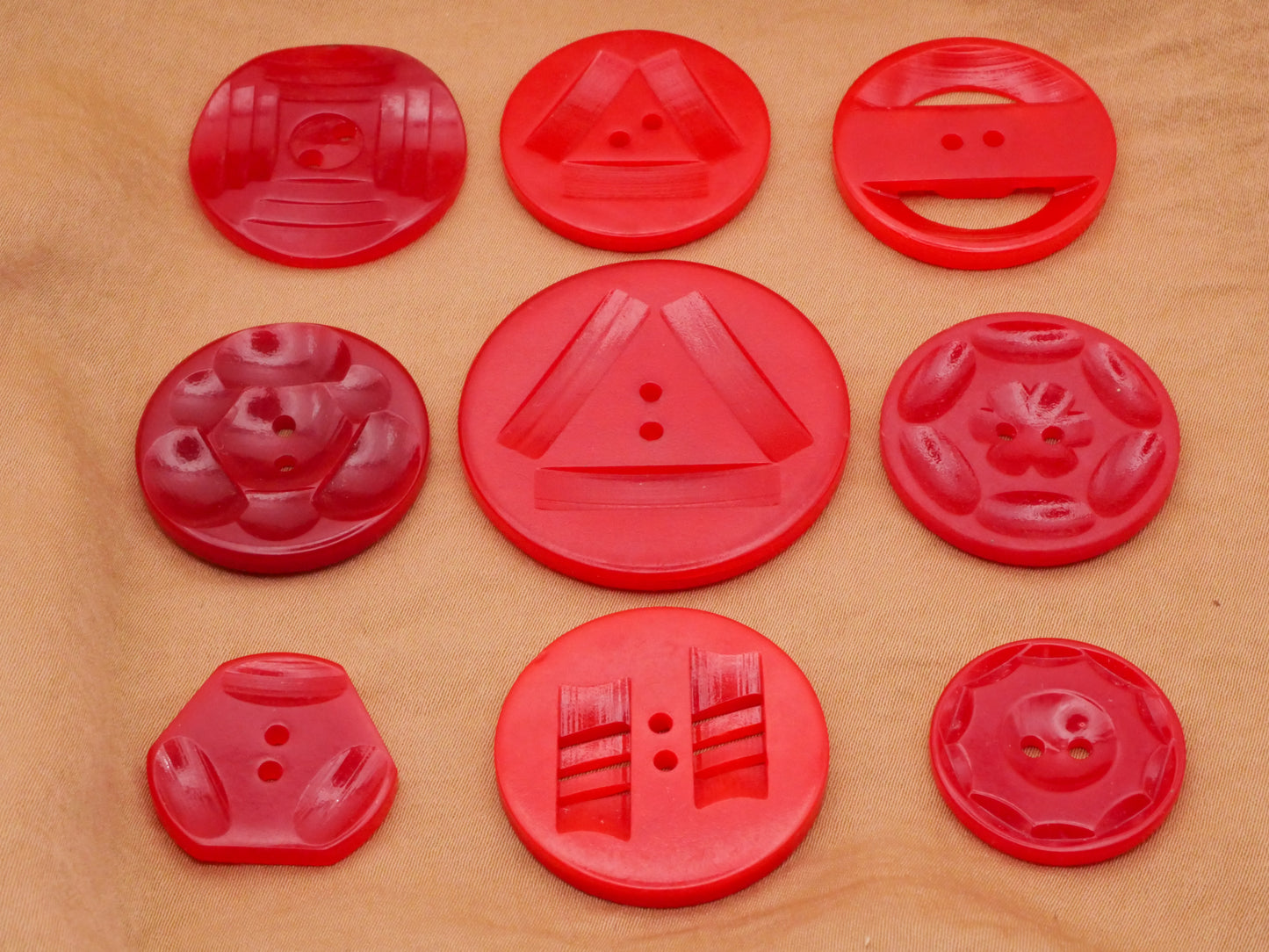 Red Machine Carved Shiny Early Plastic Button Various 20-37mm