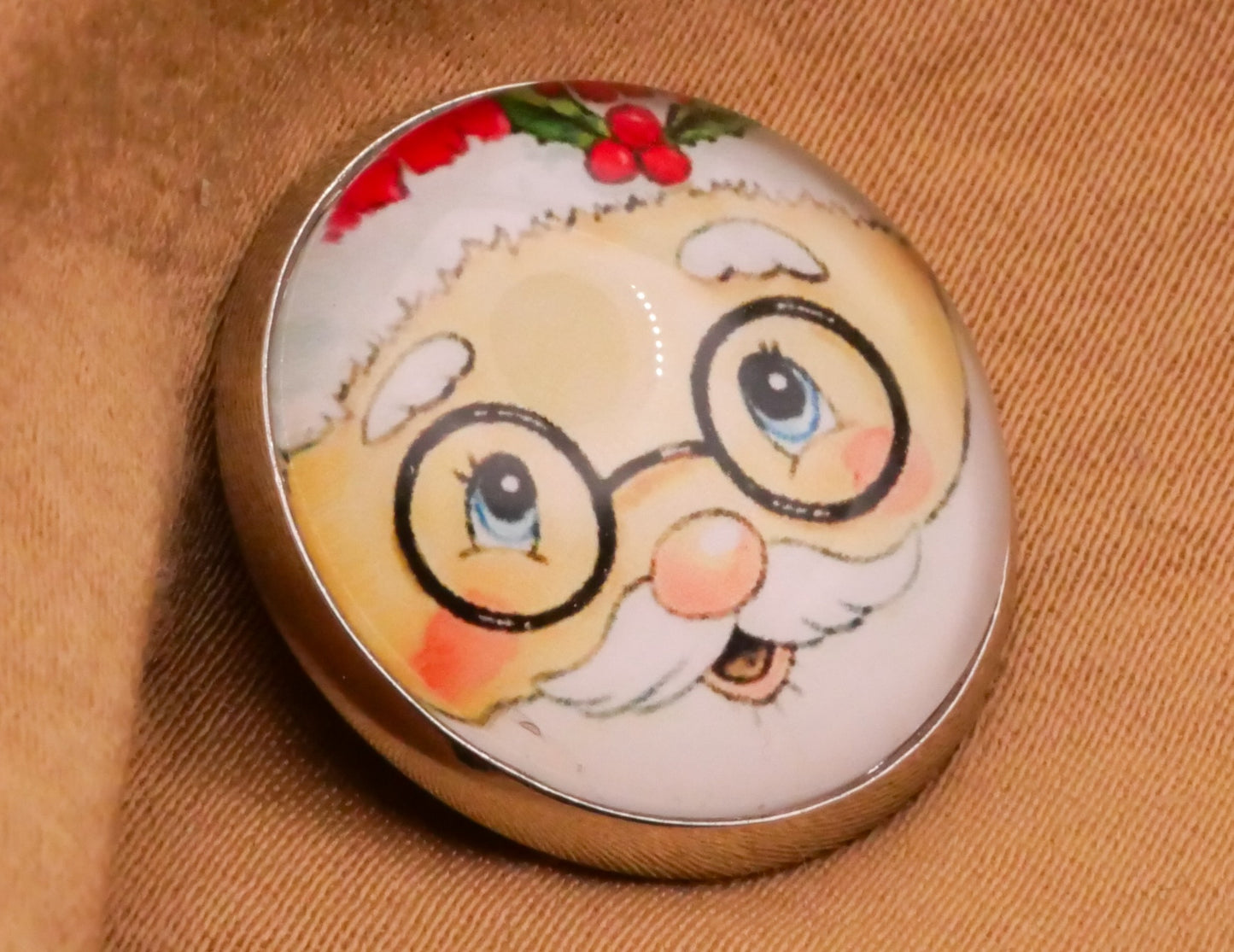 Gingerbread Cookie Man Santa Glass Dome Silver Metal Button 20mm