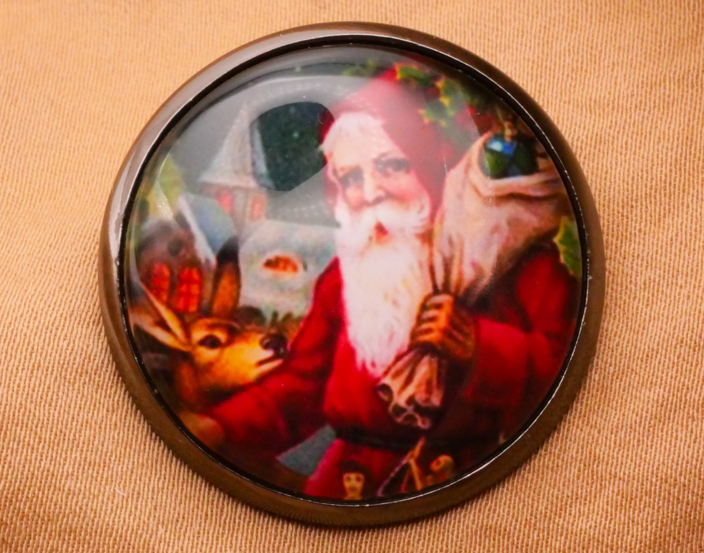 Santa Claus Night Scene Glass Dome Metal Button Various 27-28mm