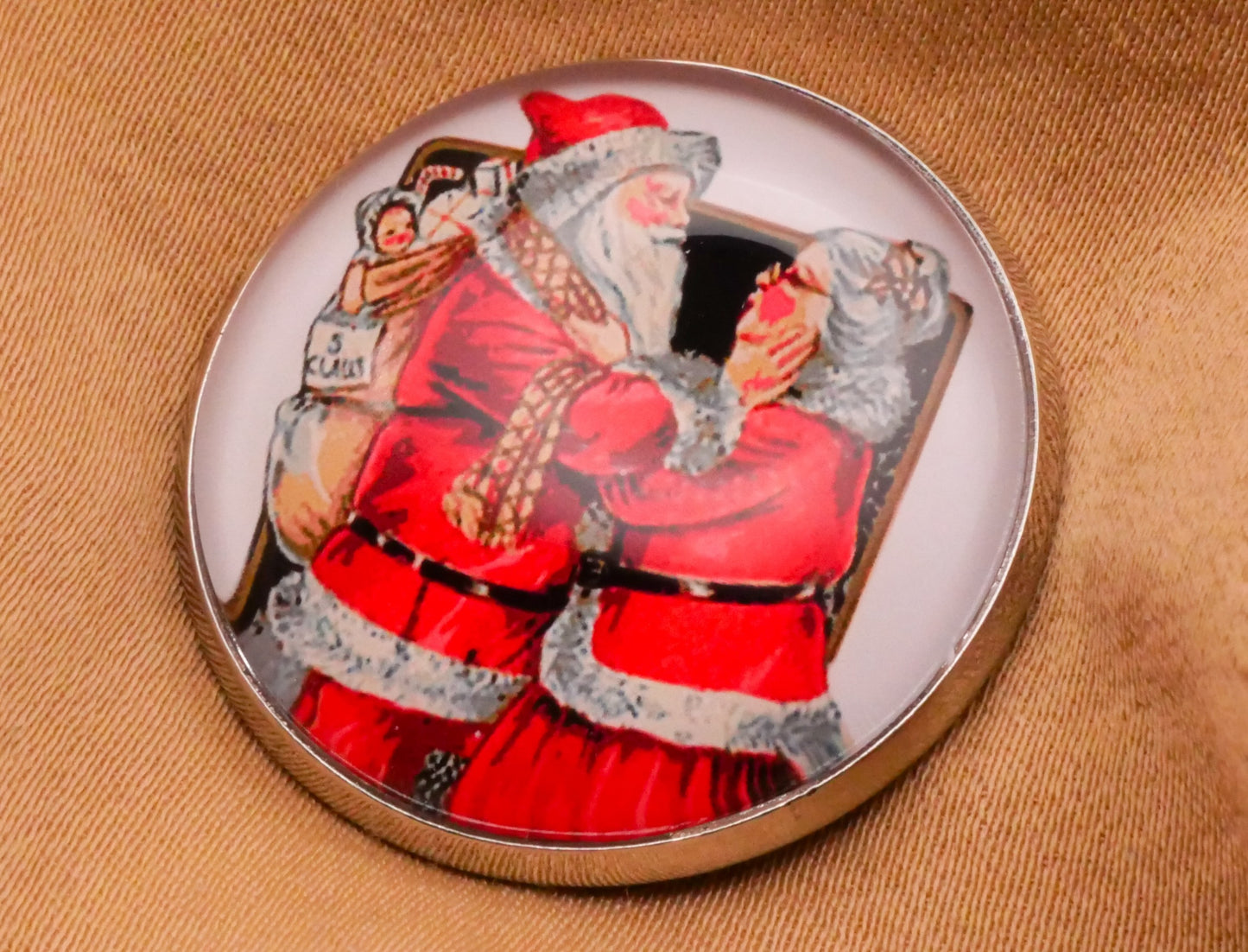 Mr. Mrs. Santa Claus Glass Dome Silver Metal Button 27mm