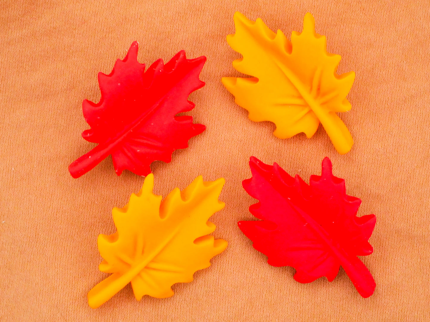 Leaf Leaves Red Yellow Plastic Set of Four Buttons 21x29mm