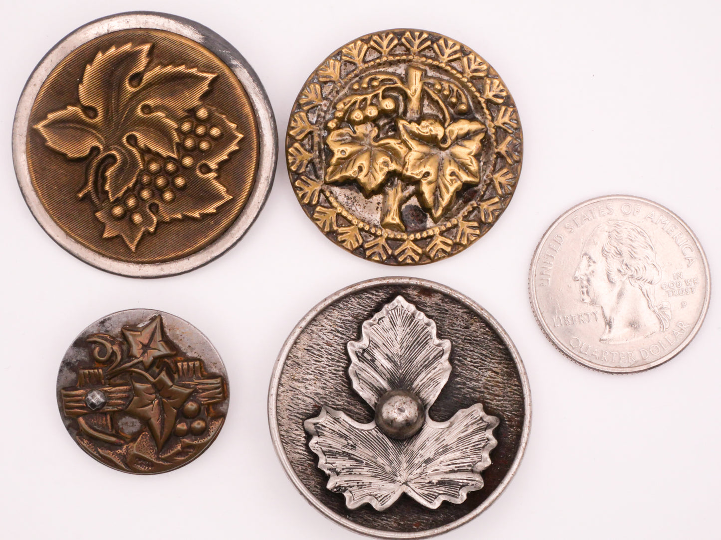 Leaf Leaves Victorian Metal Button Various 23-36mm