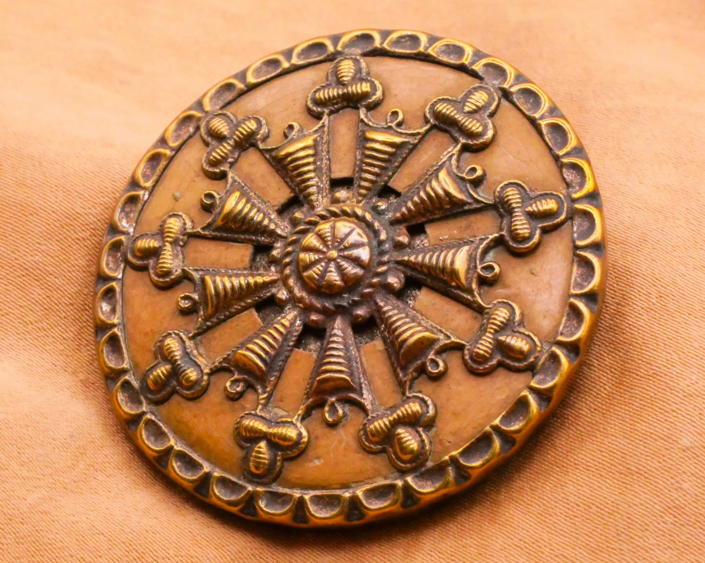 Snowflake Star Victorian Celluloid Early Plastic Antique Large Button Various 38mm