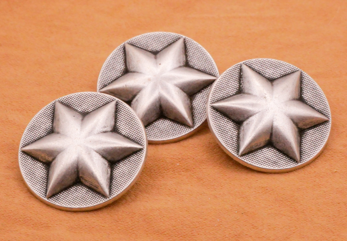 Star Six Point Antiqued Silver Metal Button 20mm