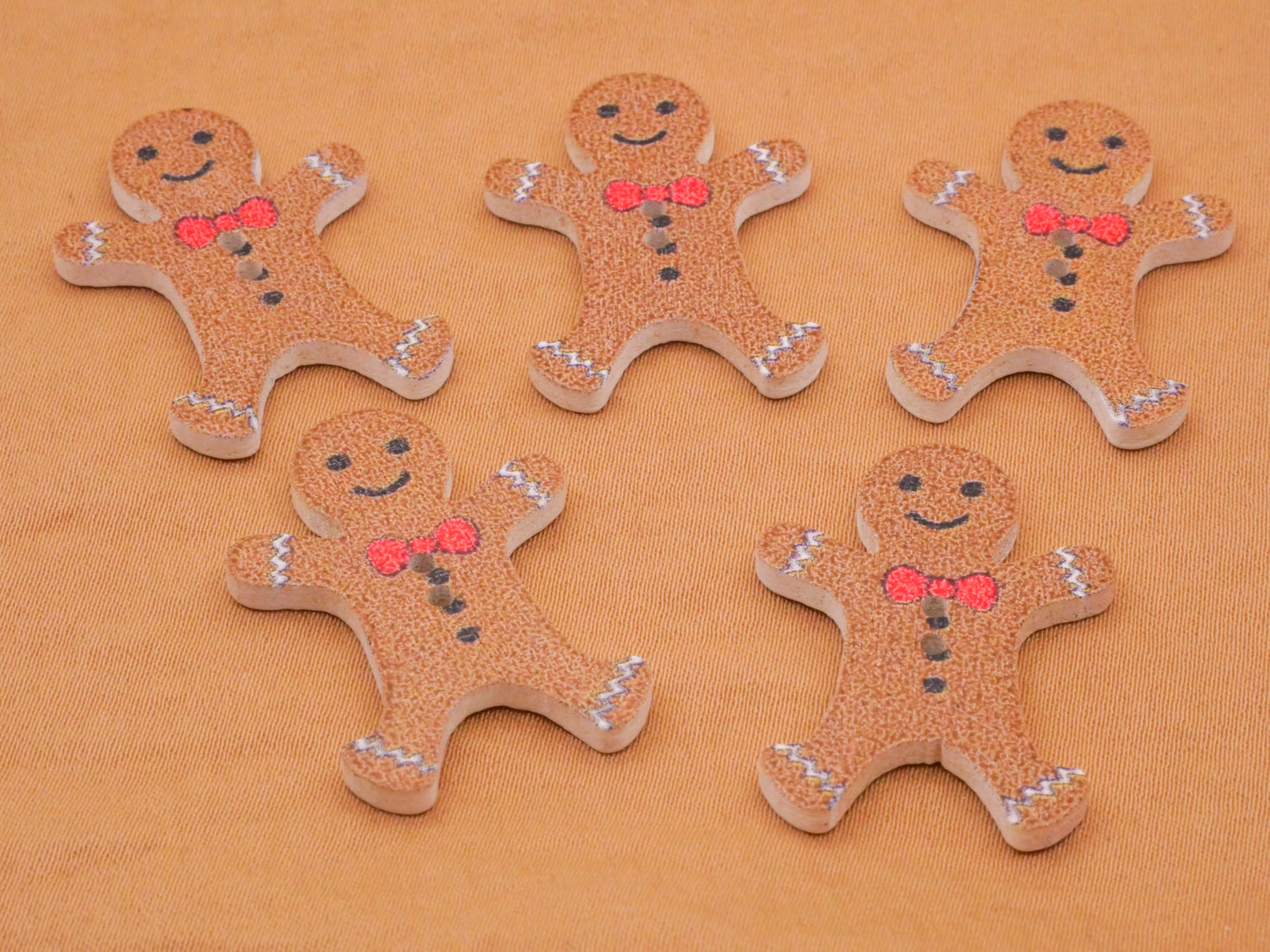 Gingerbread Man Snowman Wood Set of Five Buttons Various 18-31mm