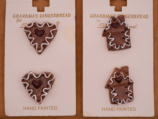 Gingerbread Heart House Carded Pair of Buttons Various 17-23mm